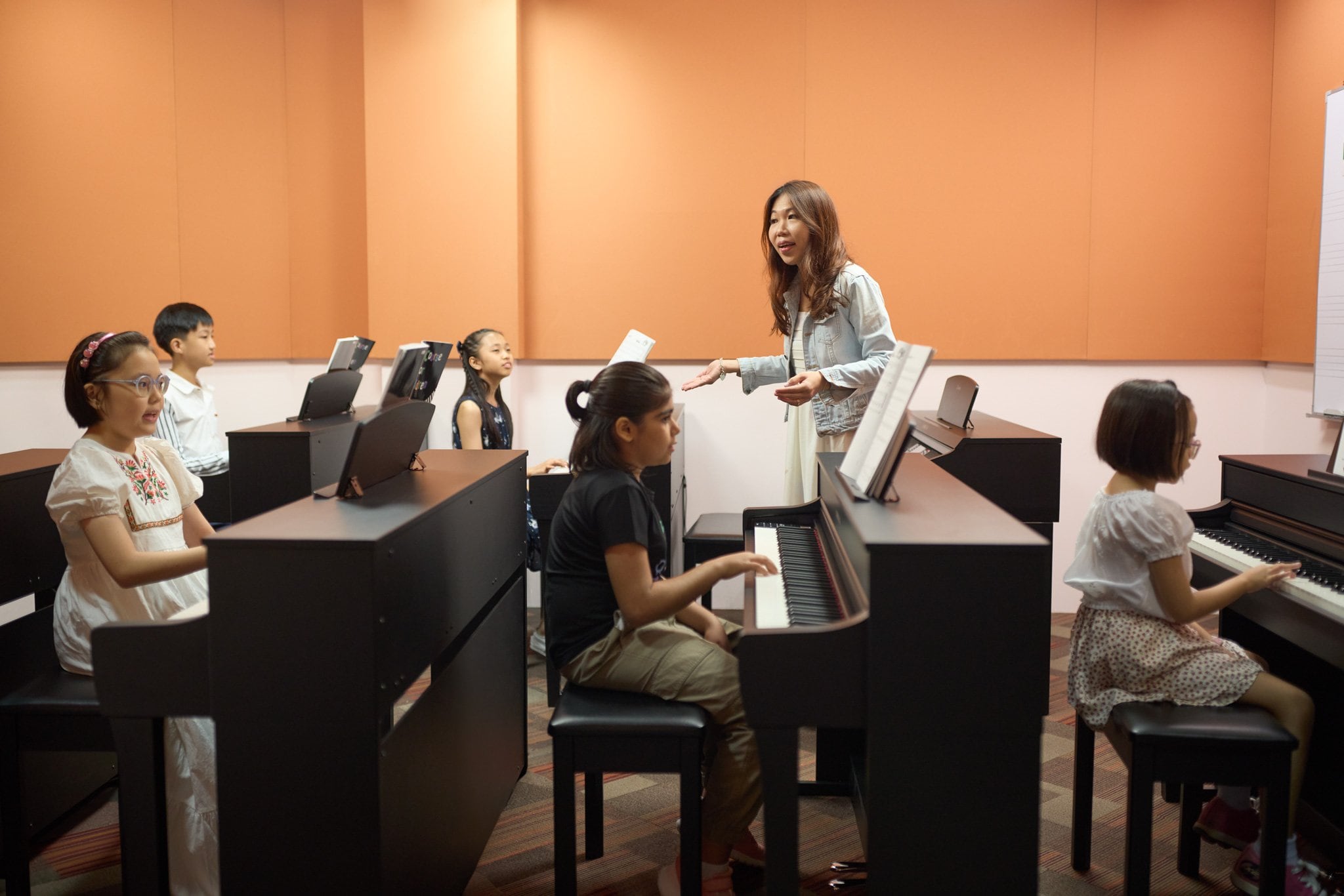 Piano Course For Children (Age 6 – 8)