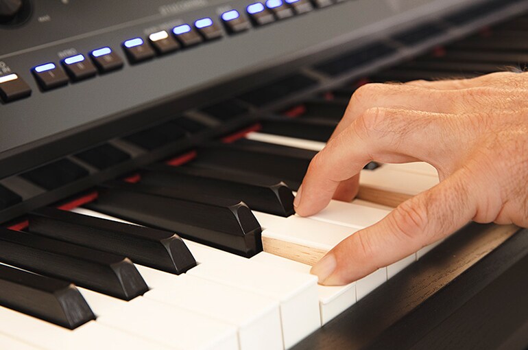 CVP-905 - Overview - Clavinova - Products - Pianos - Yamaha