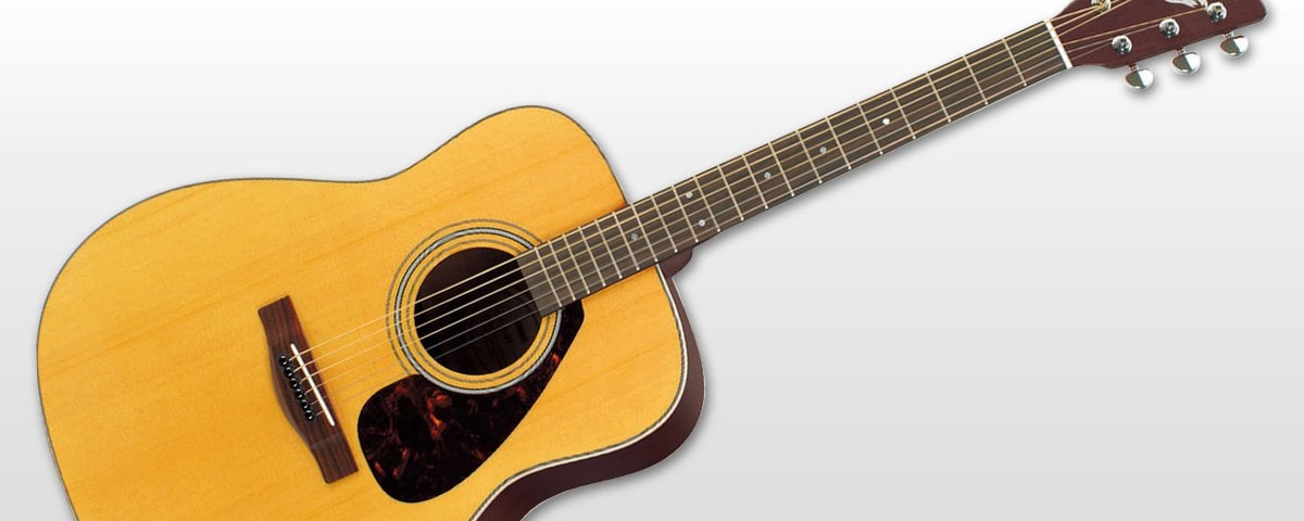 Yamaha deals f210 guitar